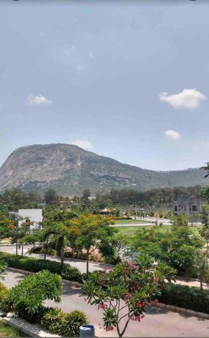 A Glass Haven , Nandi Hills Nandigunda Eksteriør bilde
